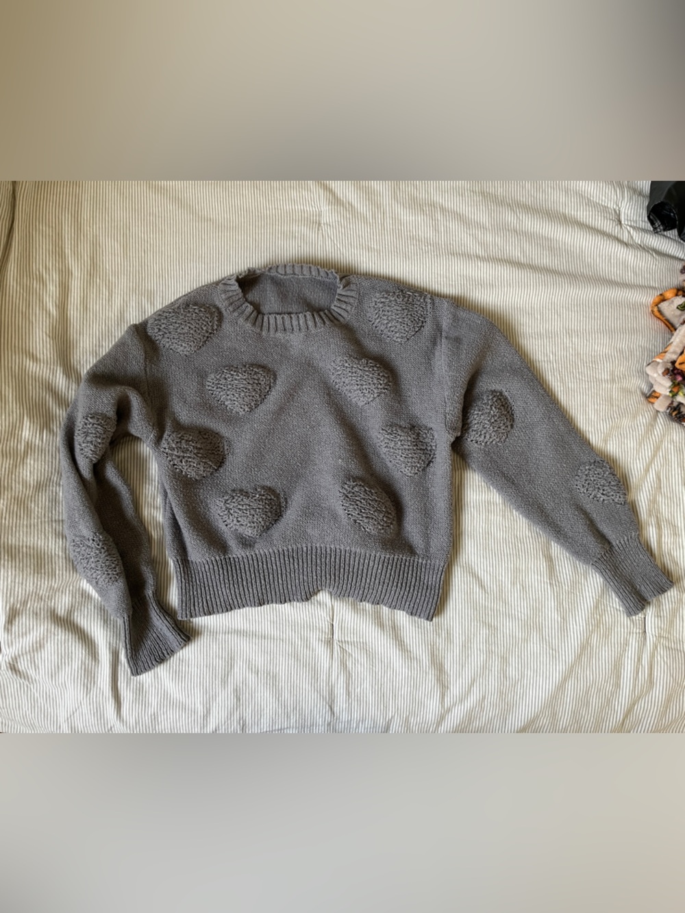 Heart Dot Light Sweater